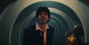 Strawberries oceans ships forest (1993). Creepy Paul Mccartney Ist Im Video Zu Find My Way Um Plotzlich Um Jahrzehnte Junger