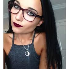 Caitlin Mooney (@caitlinmooneyy)