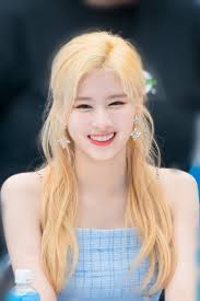 Twice Sana Sana Nayeon Idols Coreanos