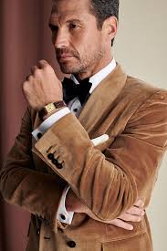 Men's Formal Wear & Tuxedos