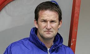 Blackpool consider legal action over Grayson's Leeds appointment