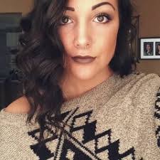 Kelly Adkins's Instagram, Twitter & Facebook