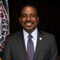 Kierra Pace's Instagram, Twitter & Facebook