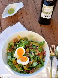 Nusslisalat Mit Kurbisdressing Rezept Nusslisalat Rezept Rezepte Lebensmittel Essen