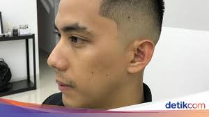 Jangan cukur model rambut ini kalau jidat lebar.! Inilah Tren Rambut Pria 2019 Yang Cocok Buat Ke Kantor