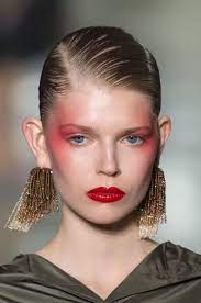 5 Common Mistakes You Re Making When Applying Blush Catwalk Makeup Runway Makeup Editorial Makeup