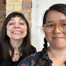 Courtney Swain's Instagram, Twitter & Facebook