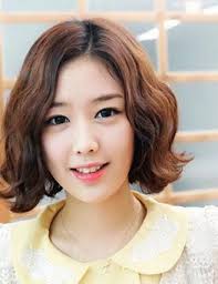Korean Curly Bangs With Short Google Search Korean Hairstyle Short Hair Styles Bob Haircut For Girls