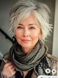 Sandra Heald's Instagram, Twitter & Facebook