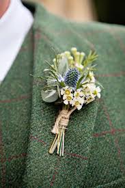 Although texture is key, classic flowers still rule for fall weddings. Jennyfleur Blog Button Holes Wedding Wedding Flowers Wildflower Wedding