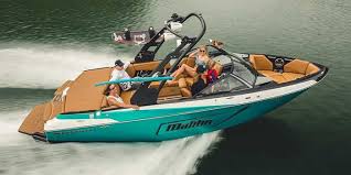 It looks very clean, probably worth $9k. 2019 Malibu Boats Toronto International Boat Show Boatdealers Ca