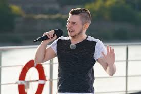 Stefano greco (künstlername gucci) ist halb österreicher, halb italiener und wohnt in rom. Die Neuen Dsds Kandidat Innen Fur Dienstag 20 15 Uhr Ufa