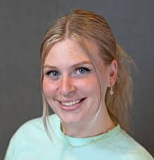 Can someone please clear the rubbish in the background n leaves & clean my  babies shirt if possible. Thankyou