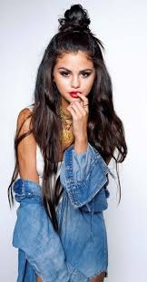 16 Great Ideas Of Long Hair With Bangs Glam Radar Selena Gomez Daily Selena Gomez Style Hair Styles