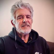 A peaceful winter night at the barn