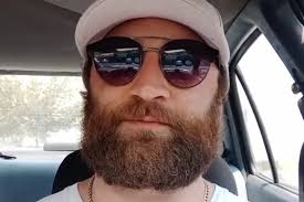 Daniel Newman slips out of Australia to fight in Russia-Ukraine war