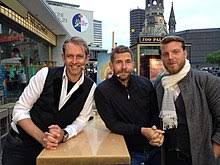 >>> der langjährige joko & klaas begleiter, moderator, autor und podcast star micky beisenherz wurde. Micky Beisenherz Wikipedia