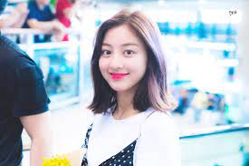 Twice Jihyo 180831 Gimpo Airport To Japan Selebritas Fotografi