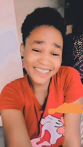 Umuntu mwapingana fye bwino bwino ati mailo tatwakaye kusukulu but iwe waya  wamusanga 🙆🙆