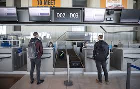 Nice : Troisième plainte contre lactrice X pour des vidéos porno au stade  et à laéroport
