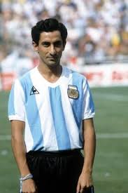 Cioffi g, faggiano p, vizzardi e, tarantini l, cramariuc d, gerdts e, de simone g. Osvaldo Ardiles Fotos Imago Images Sportfotos Argentinien Sport