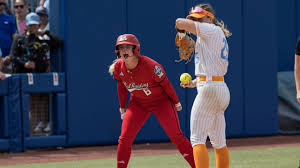 WCWS Controversy: Tennessee Coach Accused of Unsportsmanlike Conduct After Texas Tech Game