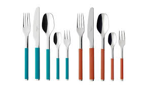 Ils habillent les tables d'exception comme celles du quotidien avec simplicité et distinction. Les Couverts Jouent La Couleur