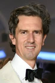 Serpentine boss Yana Peel quits gallery in cyberspy row