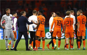 تشكيلة هولندا ضد اوكرانيا في اليورو 2020، ويلعب منتخب هولندا ضد منتخب اوكرانيا في مباراة مهمة على ملعب ارينا ناسيونالي ضمن منافسات الجولة الاولى من ال. Uww7ja61fuo4hm