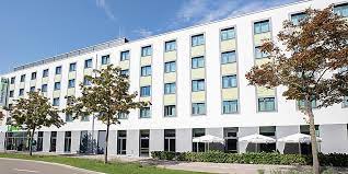 Holiday inn express & suites. Holiday Inn Express Augsburg Augsburg Hotels Events Facilities