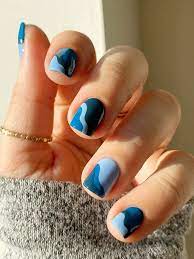 The blue is a pure color that stands for trust faith and intelligence. Ombre Blue Nails Art Idea For Winter Soso Nail Art
