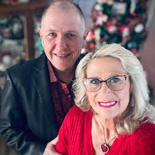 ✨🎄 Shadrack's Christmas Wonderland is NOW OPEN in the Smoky Mountains! 🎄✨  And this year is extra magical as they celebrate their 20th Anniversary  Season with their BIGGEST show ever! 🌟 You'll