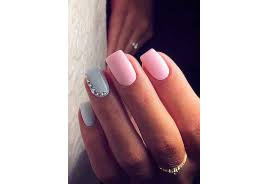 Vernis semi permanent gris rosé n°651 7,5 ml attention il tire plus sur le gris. Comment Appliquer Le Vernis Semi Permanent Pour Le Garder Longtemps Www Nstudio9 Com