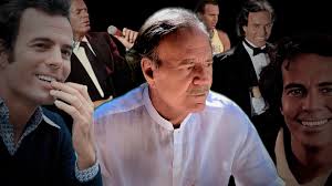Julio Iglesias cumple 80 años: una enigmática vida repleta de amores,  traiciones y misterio - Infobae