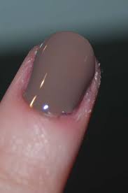 Wo bekomme ich matten nagellack her? Grosser Nagellackvergleich Drogerie Taupe Innenaussen