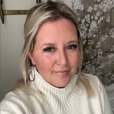 Volunteer — E.L.I.'s House