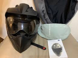 The best dual sport helmets for the 2021 season. Bmw Motorrad Helmet Size 59 60 Motorcycles Motorcycle Apparel On Carousell