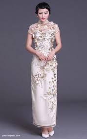 Chinese Wedding Gown Traditional Bridal Sequined Cheongsam Yannyexpress 1 With Images Qipao Gown Couture Evening Dress Chinese Wedding Dress