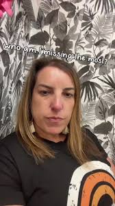 Paloma Frederick (@plomes1)