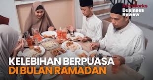 Orang berpuasa akan mengecapi dua kegembiraan iaitu ketika berbuka dan apabila bertemu allah kelak. 5 Kelebihan Berpuasa Di Bulan Ramadan Richworks