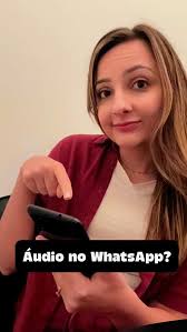 🎙️Áudio de trabalho no WhatsApp: pode ou não pode?,  Spoiler: pode sim,  mas tem algumas regrinhas que evitam que você pareça inconveniente 🤪, ✅ 1.  Primeiro contato = texto. Áudio nesse momento pode ...