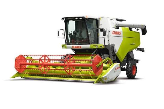 Claas Mega 370 Combine