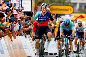 Tour debutant Olav Kooij sprints to a no-doubt victory on stage 5