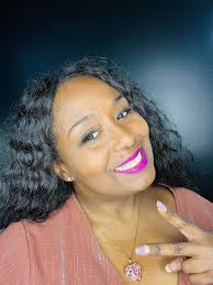 Attention business professionals, service providers, and entrepreneurs! I'm  always looking for ways to collaborate and support other local businesses.  If you're interested in getting your name in front of more potential  clients,