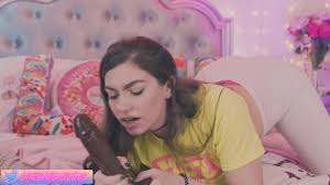 Chroniclove blowjob 4