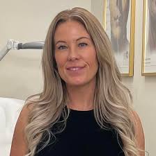 Super Aquagel Oasis Ampule Mask, 5 Pcs per box Pick Up in Plainfield, IL  Payment: Cash or Zelle only View our other items for sale!