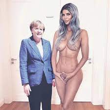 Micaela Schäfer: Nackt-Foto mit Angela Merkel | InTouch