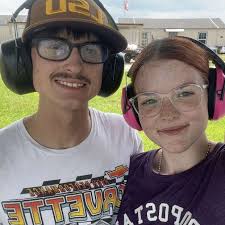 What type of controllers do you use for Rainbow Six Siege?