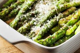 Gli asparagi gratinati sono un secondo piatto vegetariano davvero molto gustoso e semplice da realizzare. Come Cucinare Gli Asparagi Tecniche E Tempo Di Cottura Fidelity Cucina