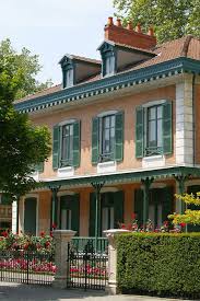 Vichy En Photos Vichy Destinations En 2020 Visiter Vichy Paysage Touristique Vichy